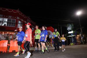 BIB: 4709
                            <button type="button" onclick="openModal(26262358)" class="btn btn-primary btn-sm float-right btn-popup" data-toggle="modal" data-target=".modal-high-quality">
                        <i class="fas fa-shopping-cart"></i> Add to Cart
                    </button>
                                            <button type="button" onclick="isThisMe(26262358, true)" class="btn btn-success btn-sm float-right btn-popup btn-isme hidden" data-toggle="tooltip" data-placement="bottom" title="นี่คือรูปของคุณใช่ไหม คลิกที่นี่เพื่อเอาเข้าอัลบั้ม">
                        <i class="fas fa-plus"></i> Add to album
                    </button>
                    <button type="button" onclick="isThisMe(26262358, false)" class="btn btn-warning btn-sm float-right btn-popup btn-isnotme hidden">
                        <i class="fas fa-ban"></i> Remove from album
                    </button>